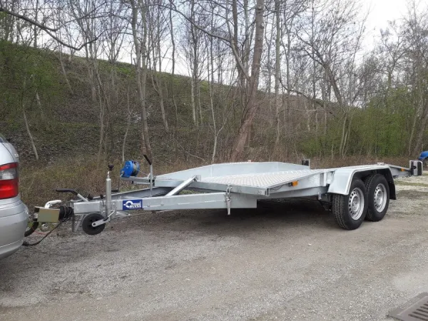Auto Transport Anhänger Kippfunktion mit einer Nutzlast bis 2040kg