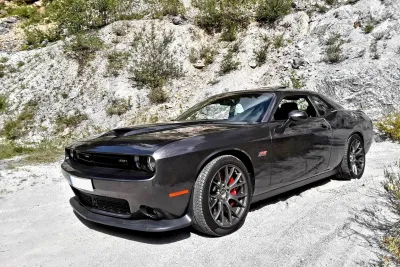 Dodge Challenger SRT 392