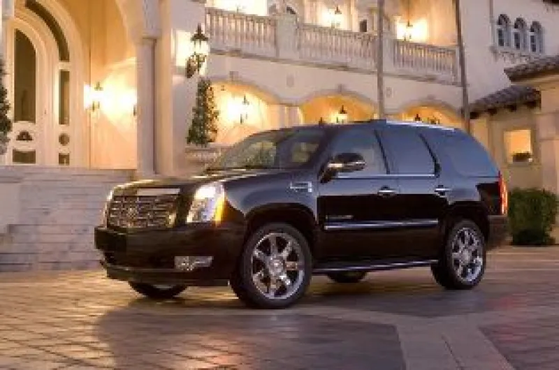Cadillac Escalade - Limousine