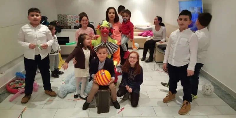 Clown mieten / Clownshow (mit Ballons modellieren)