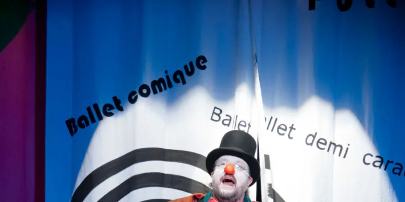 Clown Party mit Ballons, Riesenseifenblasen und schminken