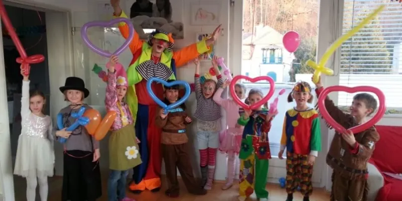 Clownshow für Erwachsene mit Pantomime