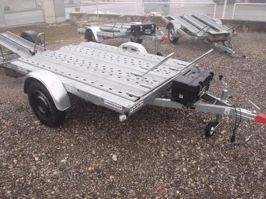VERLEIH MOTORRADTRANSPORTER 3-ER KURZ