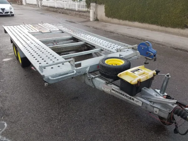 AUTOTRANSPORTER Verleih – "VANESSA"