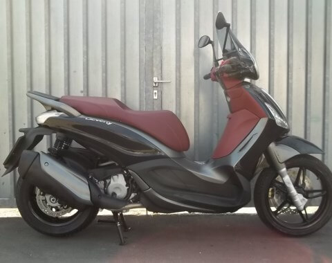 Roller Verleih / Moped Vermietung Piaggio BEVERLY 350IE