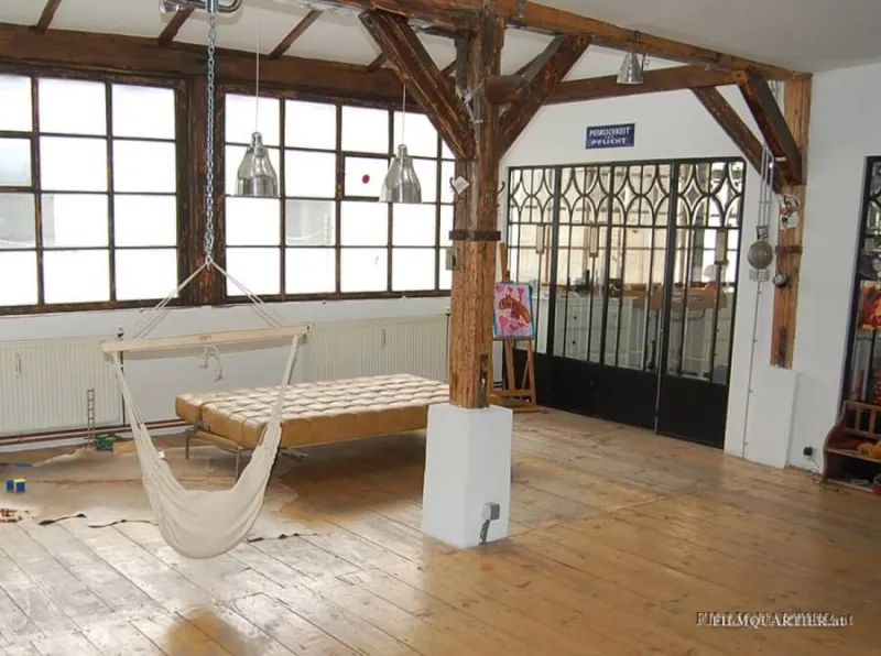 Loft – 250m² mit Terrasse / Atelier
