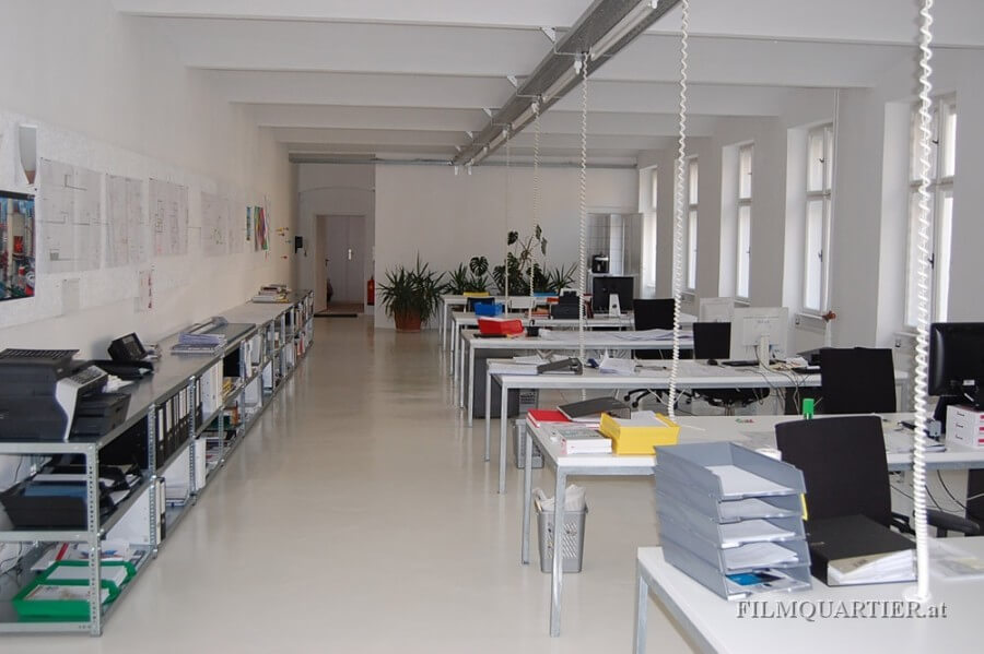Office, 130 m² Großraumbüro - 4c577f07-8dd7-4967-9589-655d55eb0bf6