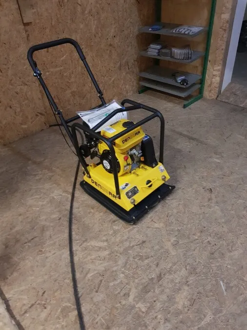 Profi Rüttelplatte 102 kg