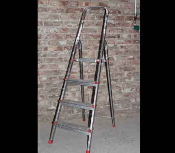 Alu Leiter / Stehleiter