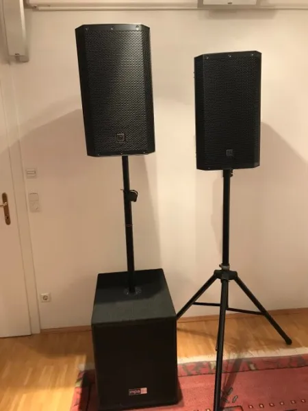 PA-Anlage inkl. Funkmikrofone (auf Wunsch inkl. Zustellung/Aufbau im Raum Wien)