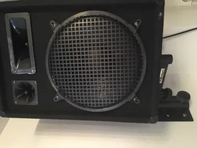 Mobile Musik / PA-Anlage für Feiern, Hochzeiten oder Veranstaltungen