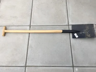 Gartensparten / Schaufel