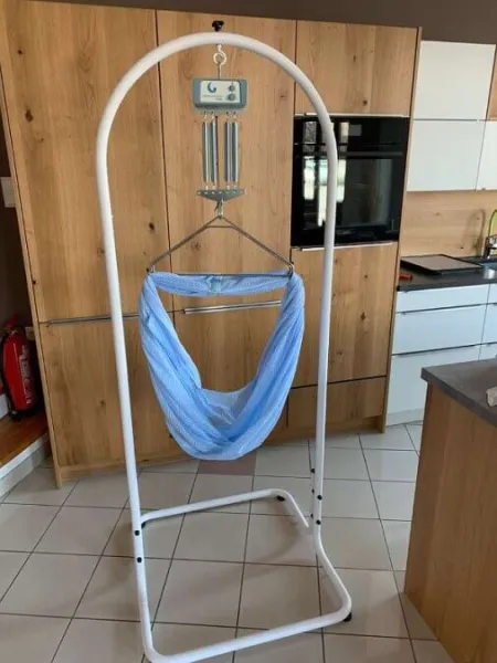 Swing2Sleep Federwiege mit Motor zum Ausleihen