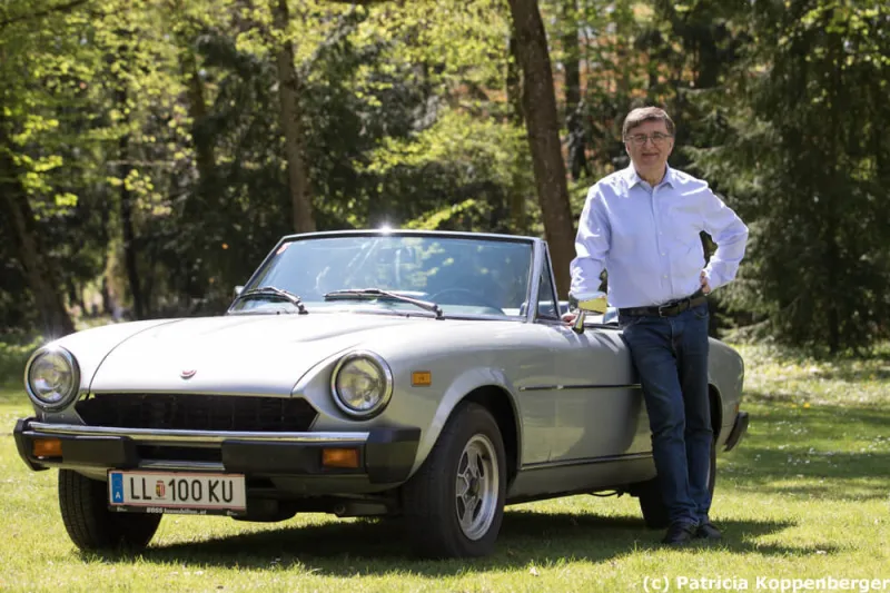 Fiat 124 Spider 2000 Pinafarina