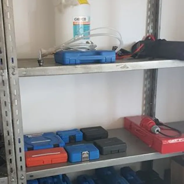 Hobby Werkstatt/ Kfz- Miet-Werkstatt , ab 10,00 Euro pro Stunde