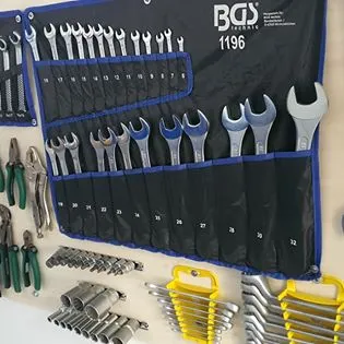 Hobby Werkstatt/ Kfz- Miet-Werkstatt , ab 10,00 Euro pro Stunde