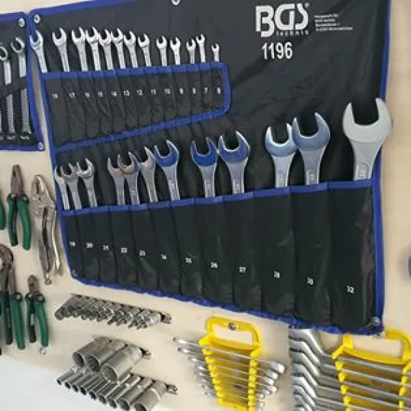 Hobby Werkstatt/ Kfz- Miet-Werkstatt , ab 10,00 Euro pro Stunde
