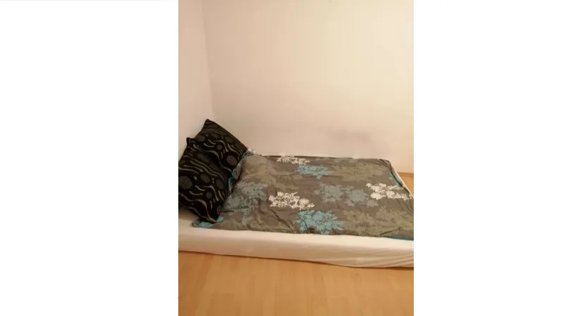 Vermiete Zimmer in 2er WG (NUR Frauen)