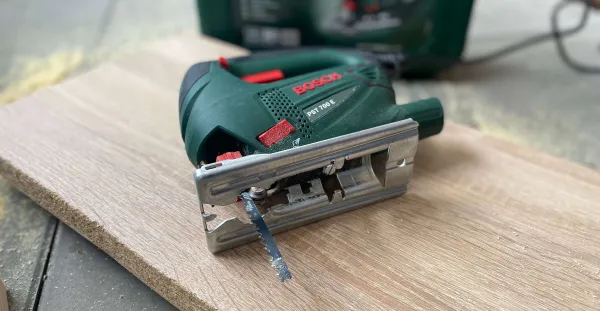 Stichsäge PST 700 E