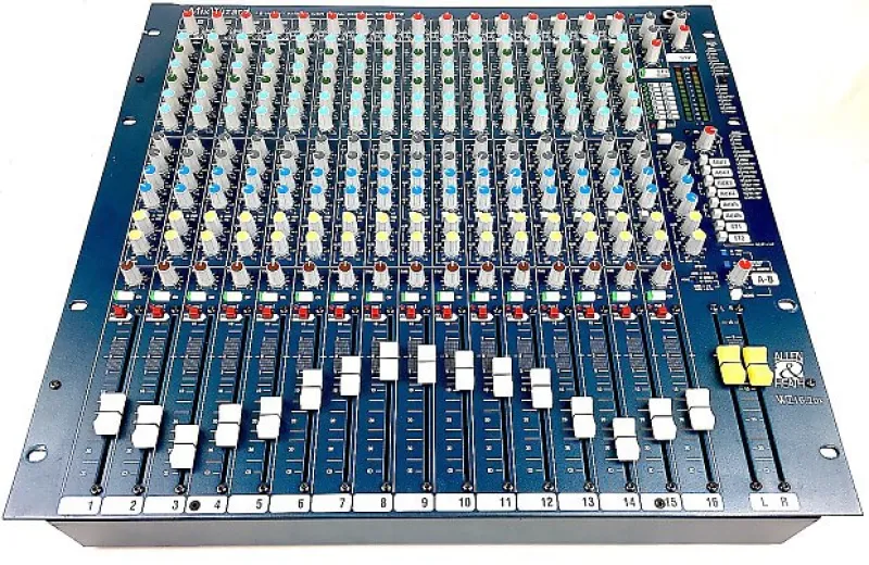 Allen & Heath Mixwizzard 16:2 DX Mischpult