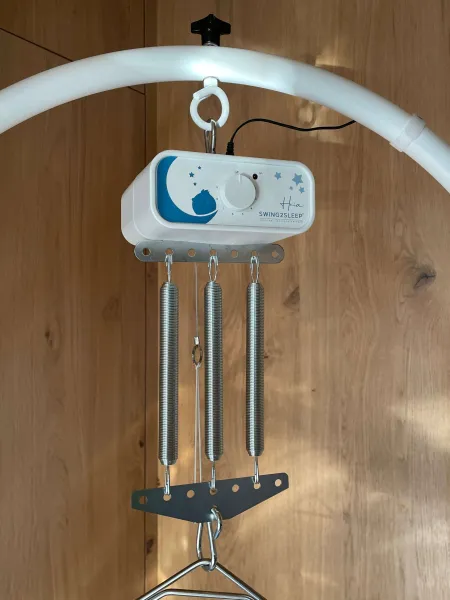 Swing2Sleep Federwiege mit Motor zum mieten