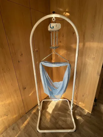 Swing2Sleep Federwiege mit Motor zum mieten