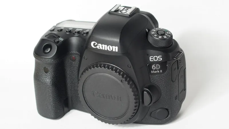 Canon EOS 6D Mark II