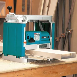 Makita 2012NB Dickenhobel /Hobelmaschine