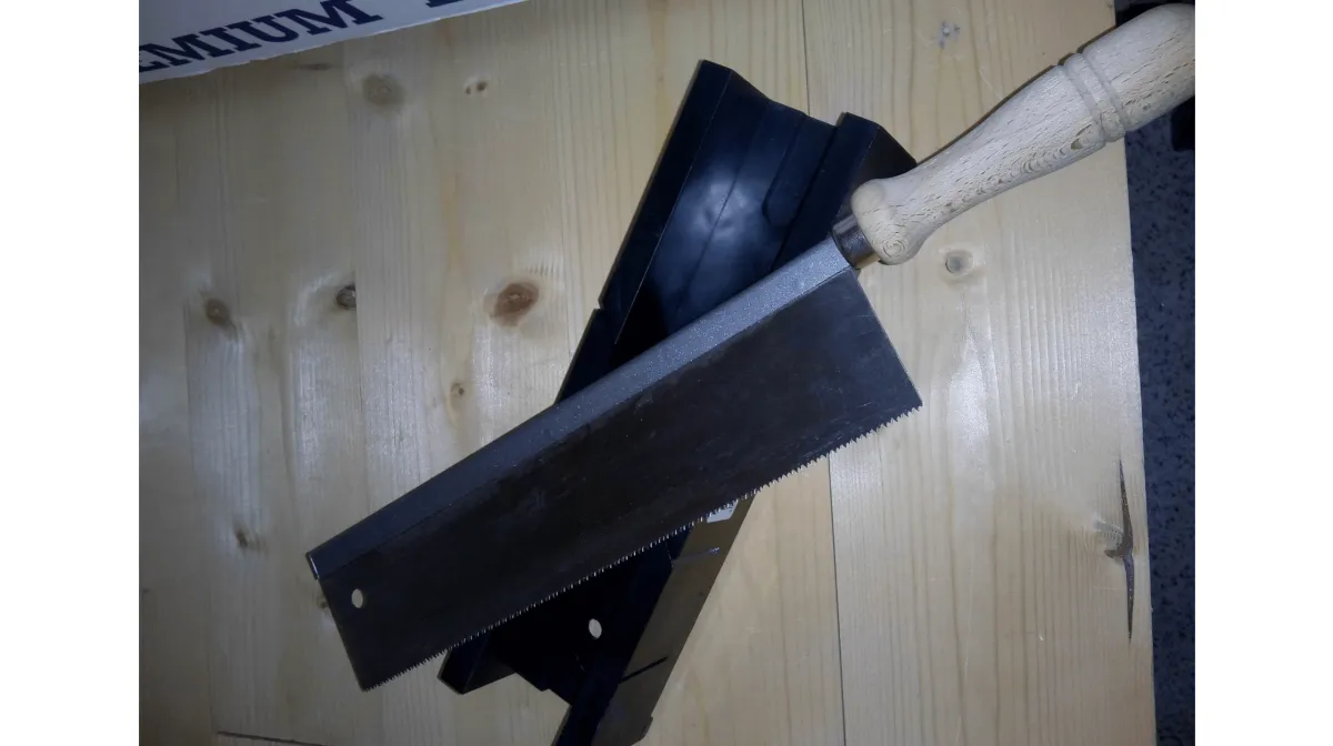 Handsäge für Holz