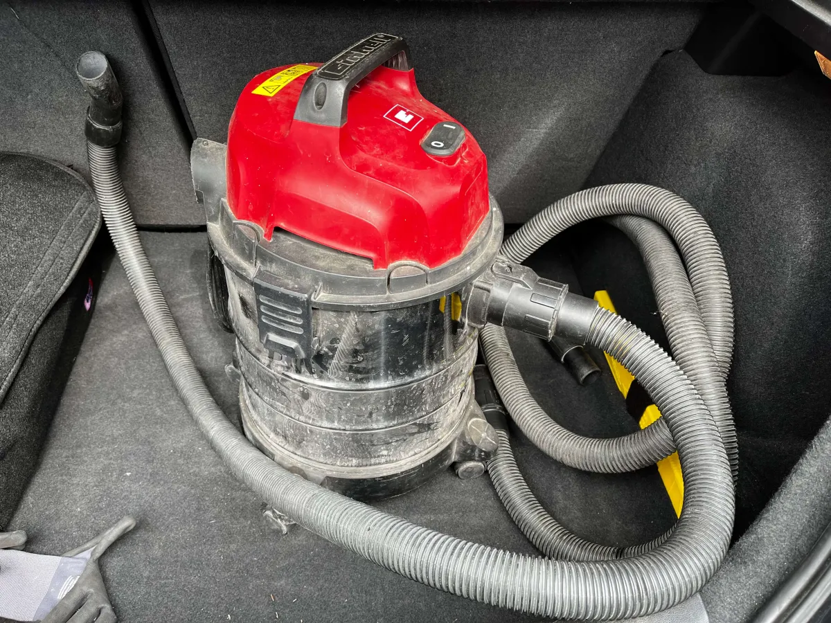 Nass- Trocken Staubsauger