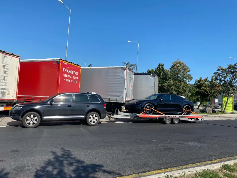 Anhängervermietung und Transporte