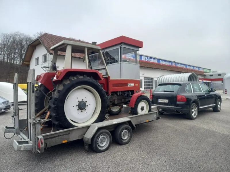 Maschinentransporter
