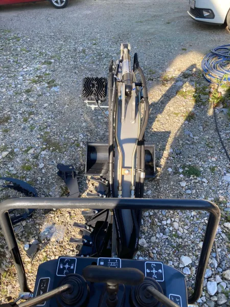 Minibagger, 800kg, 74 cm Breit, passt durch jede Türe