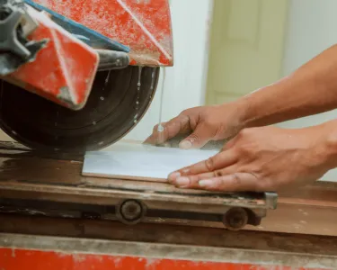 Steinschneidemaschine