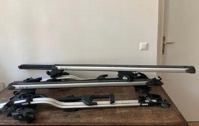 Dachträger Thule Slide Bar und 2 Fahrradträger Thule ProRide
