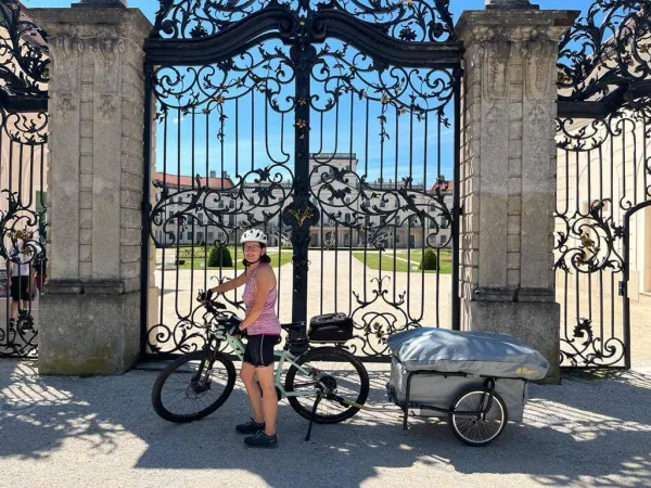 Fahrradwohnwagen von B Turtle für deinen nachhaltigen Urlaub mit dem E Bike