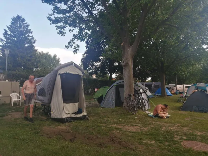Fahrradwohnwagen von B Turtle für deinen nachhaltigen Urlaub mit dem E Bike