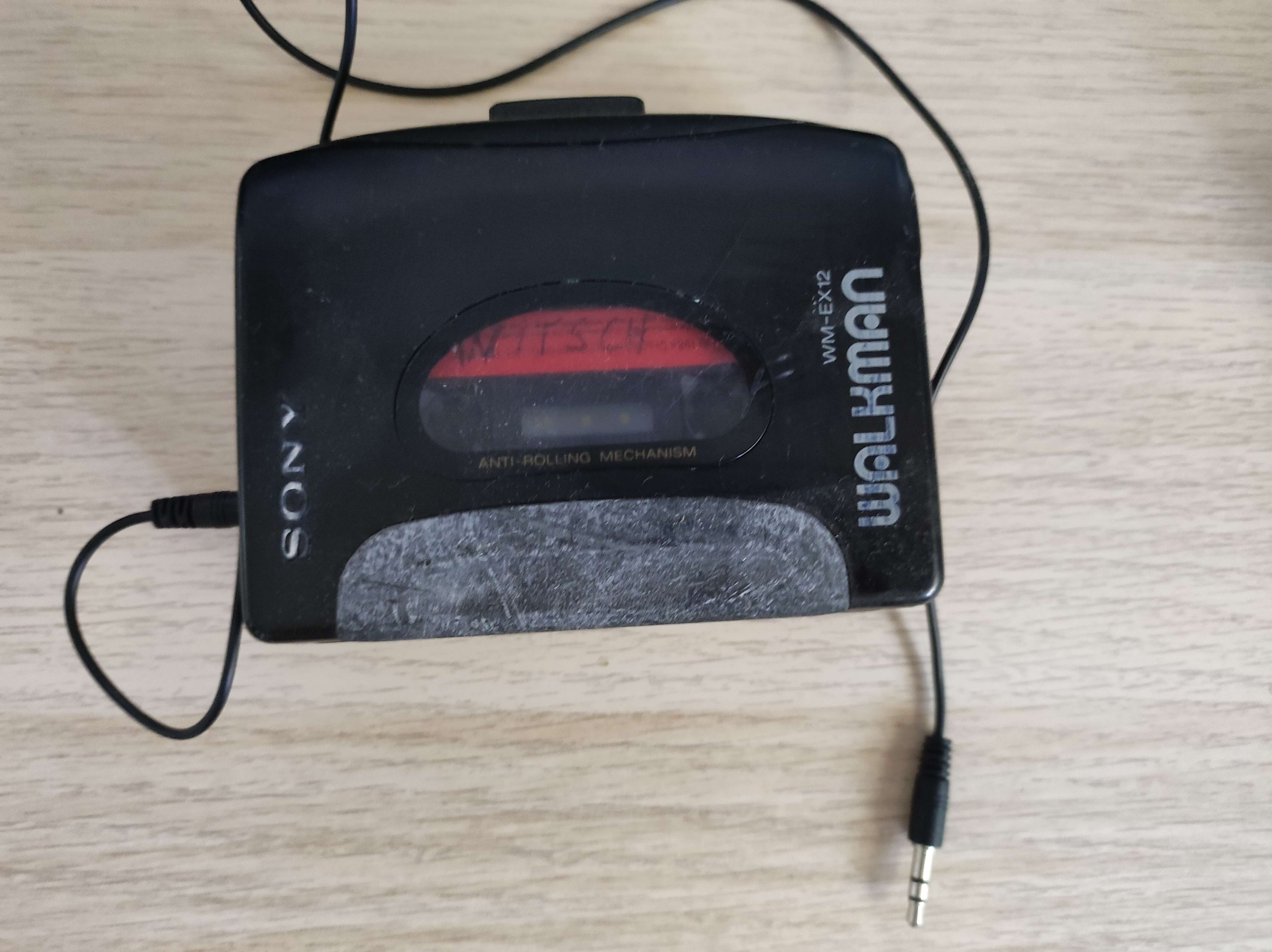 Sony Walkman + 3,5mm Klinkekabel - zum überspielen von Kasetten