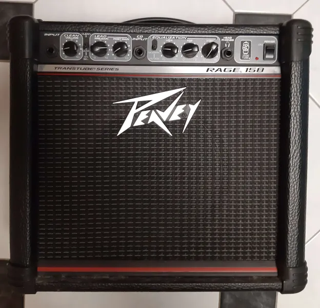 Verstärker E-Gitarre