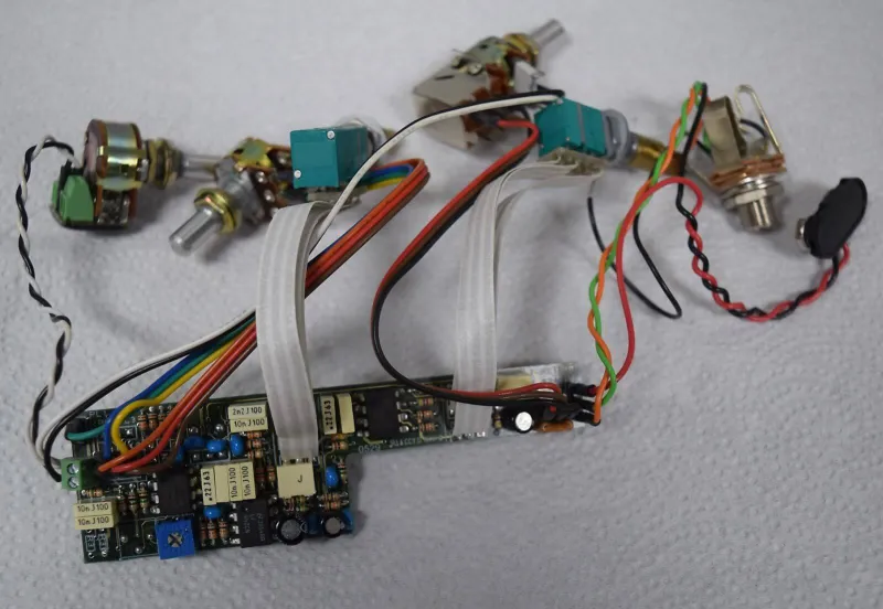 Reparatur elektrischer und elektronischer Kleingeräte u. Musikelektronik