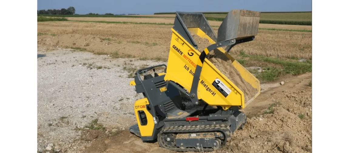 Raupendumper Neuson DT08