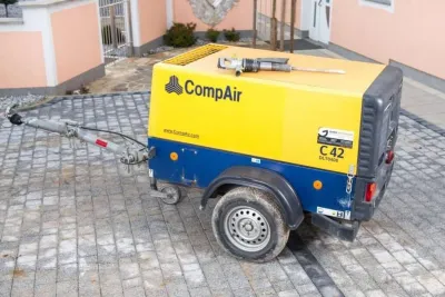 CompAir C42 inkl. Luftschlauch