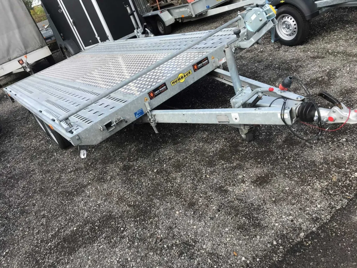 Auto- und KFZ-Transporter,