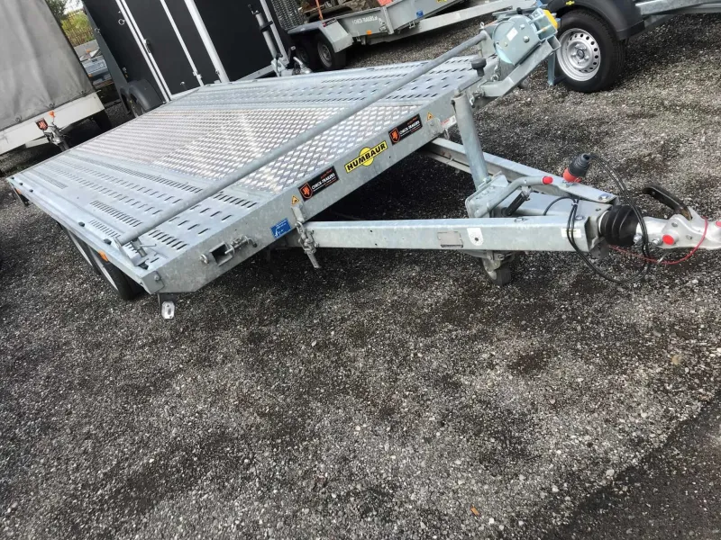 Auto- und KFZ-Transporter,
