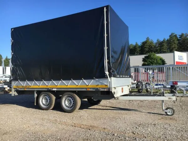 Tandem-Anhänger Planenaufbau