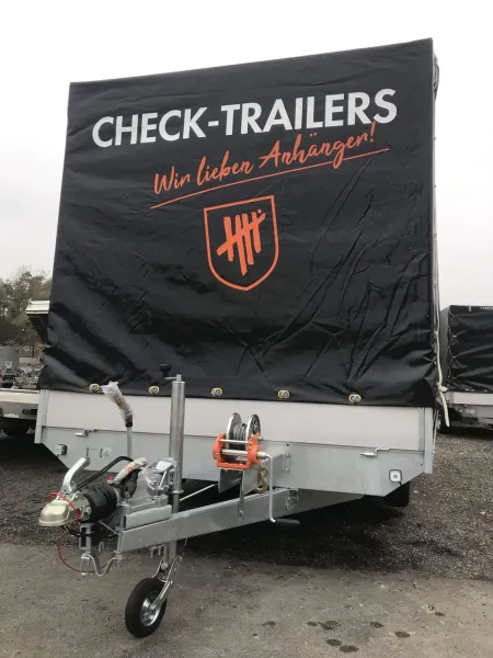 Hochlader 3500 kg, Tridem, 5m x 2,20 mit Planenaufbau