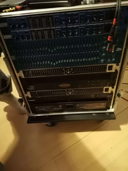 Qualitatives Rack ( passend zum MIXER)