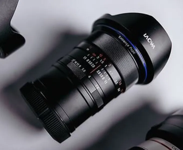 Weitwinkel-Objektiv LAOWA 12mm f/2.8 ZERO-D