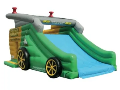 Hüpfburg Rasenmäher