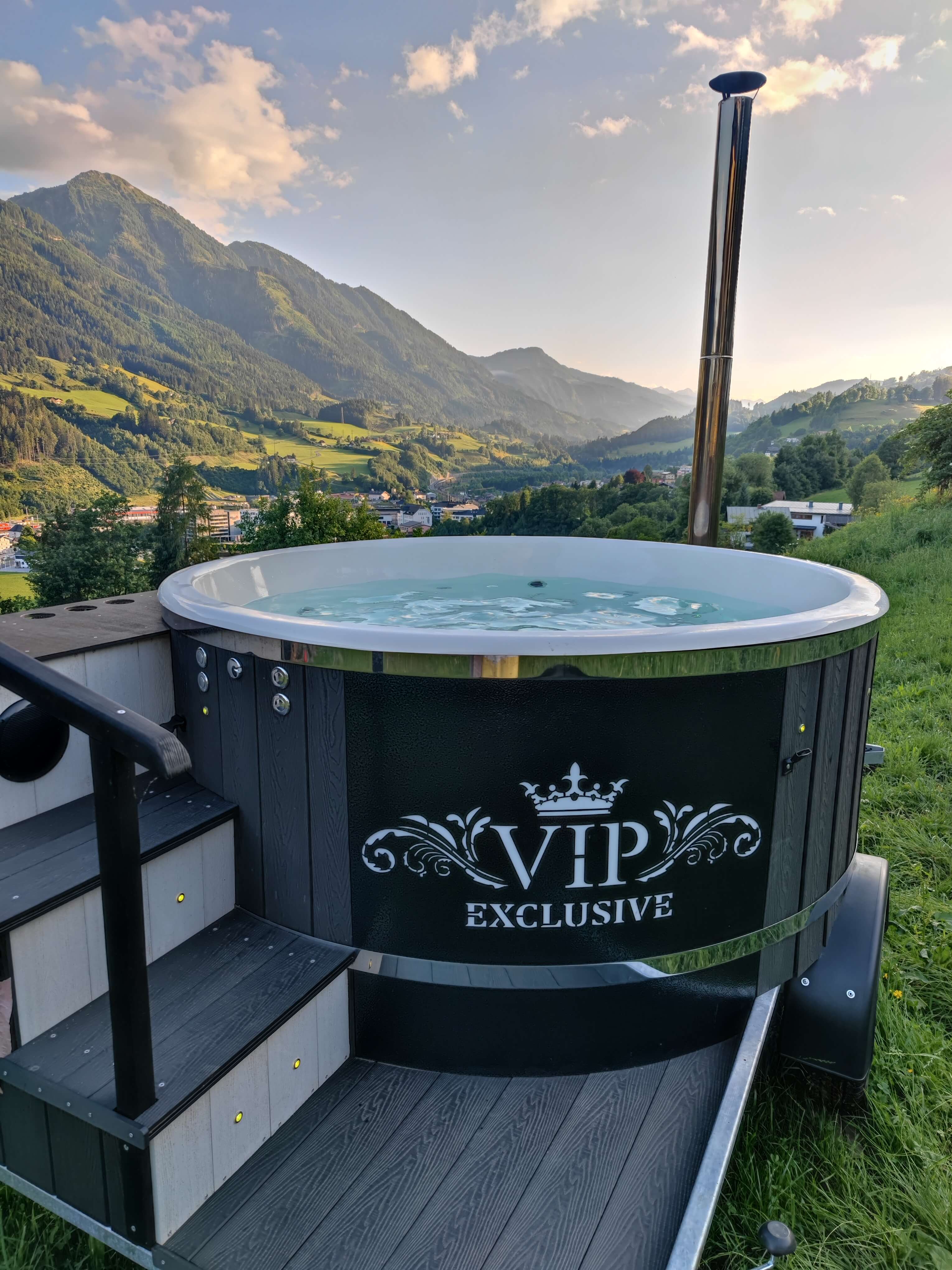 Hot Tub Whirlpool mobil zum mieten; Hottub - 7469fa46-431c-491a-9fde-a1754a001aa2